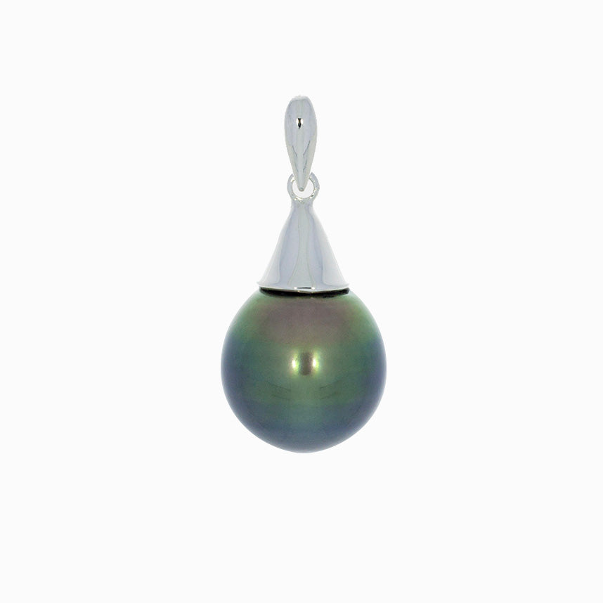 Tahitian pearl pendant in sterling silver - Timeless Elegance