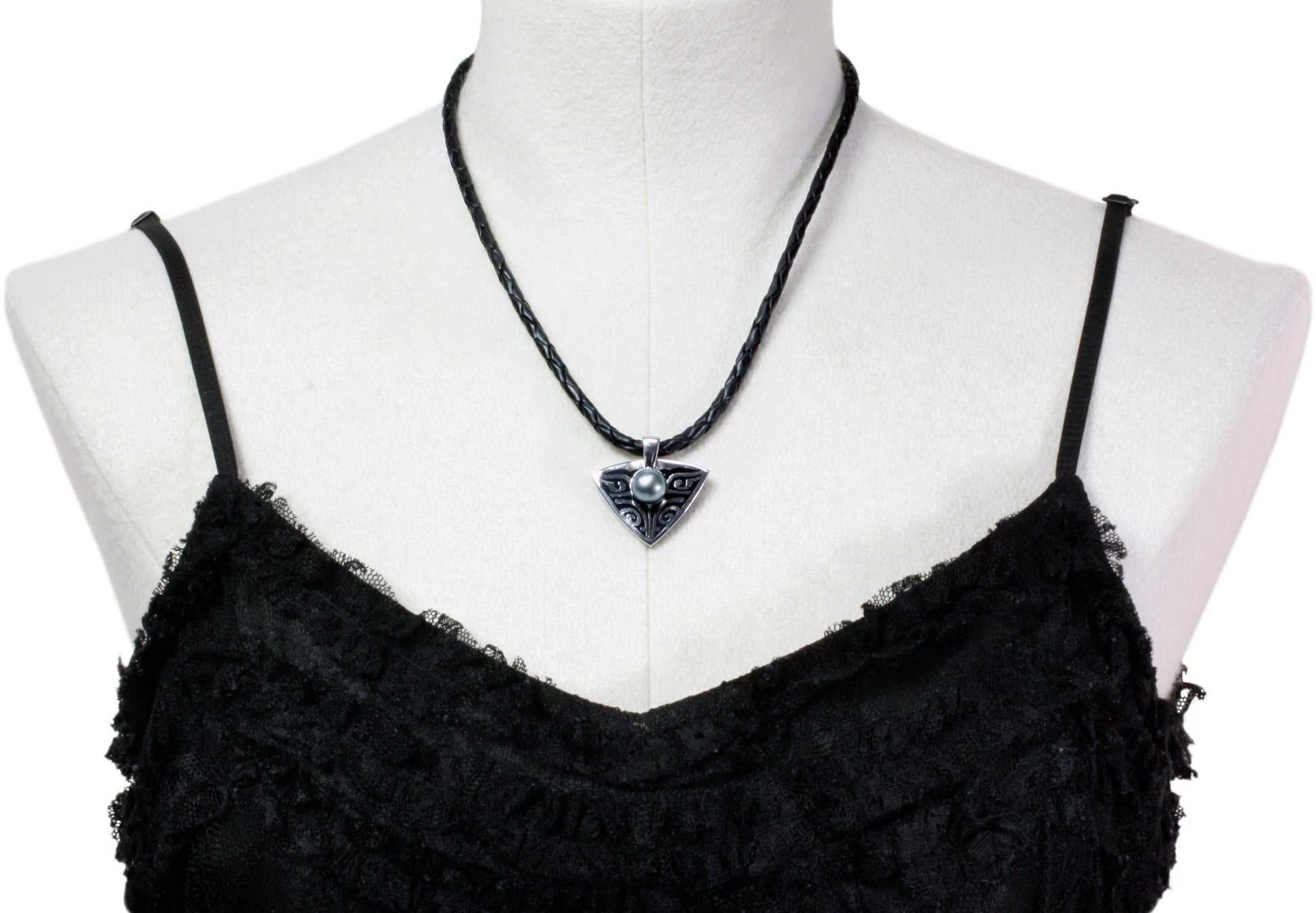 Tahitian pearl necklace - Tribal Identity - NDOMPE01274