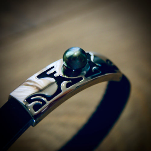 Men's jewelry