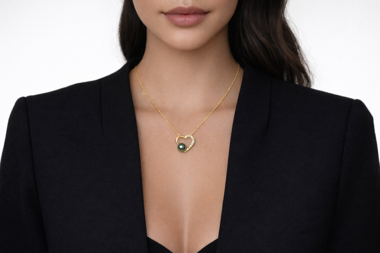 Tahitian pearl pendant - 18k yellow gold with diamonds
