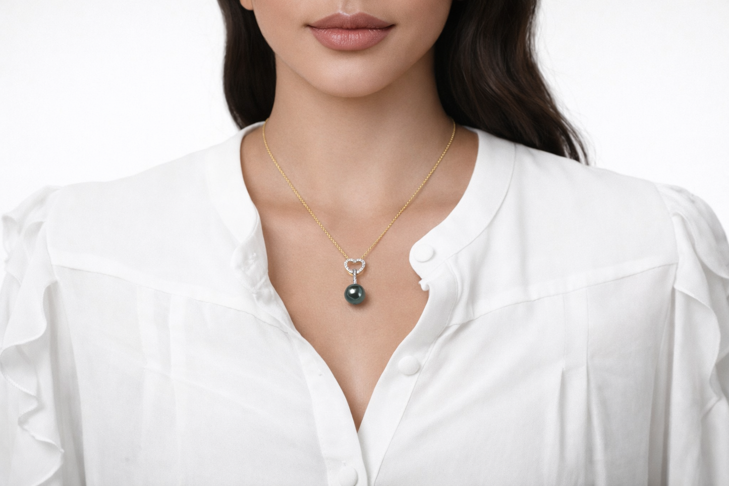 Tahitian pearl pendant - 18k yellow gold with diamonds