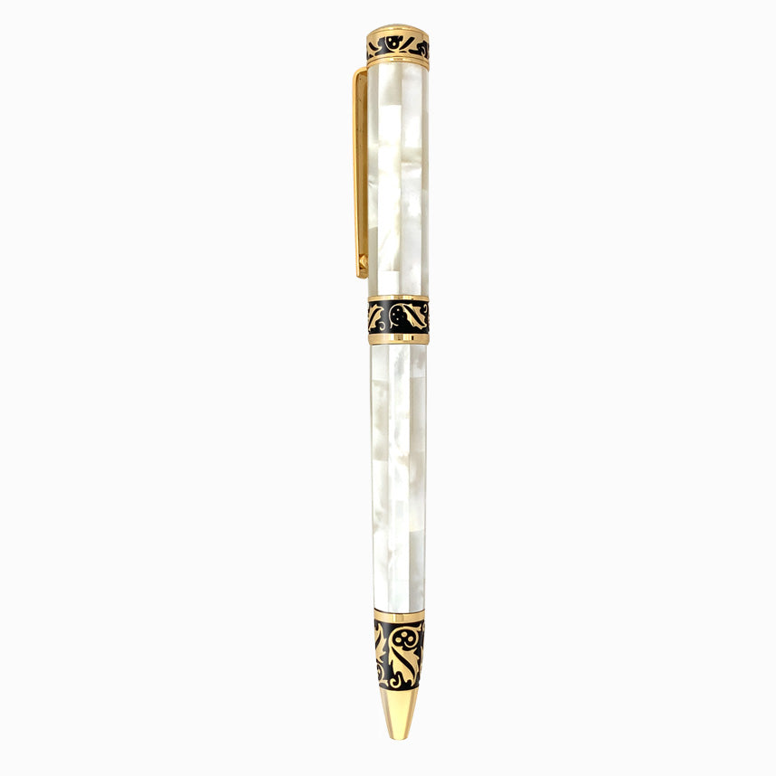 White Pen — photo 1