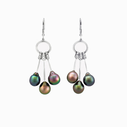 Tahitian pearl earrings in 18k white gold and diamonds