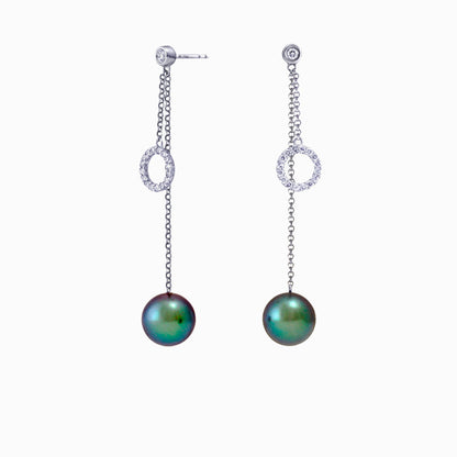 Boucles d'oreilles en or blanc 18 carats avec perles de Tahiti et diamants - Cercle de Vie