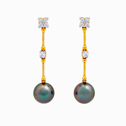 Tahitian pearl earrings in 18k yellow gold and diamonds