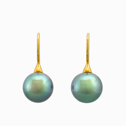 Tahitian pearl earrings - 18k gold cone shepherd hooks