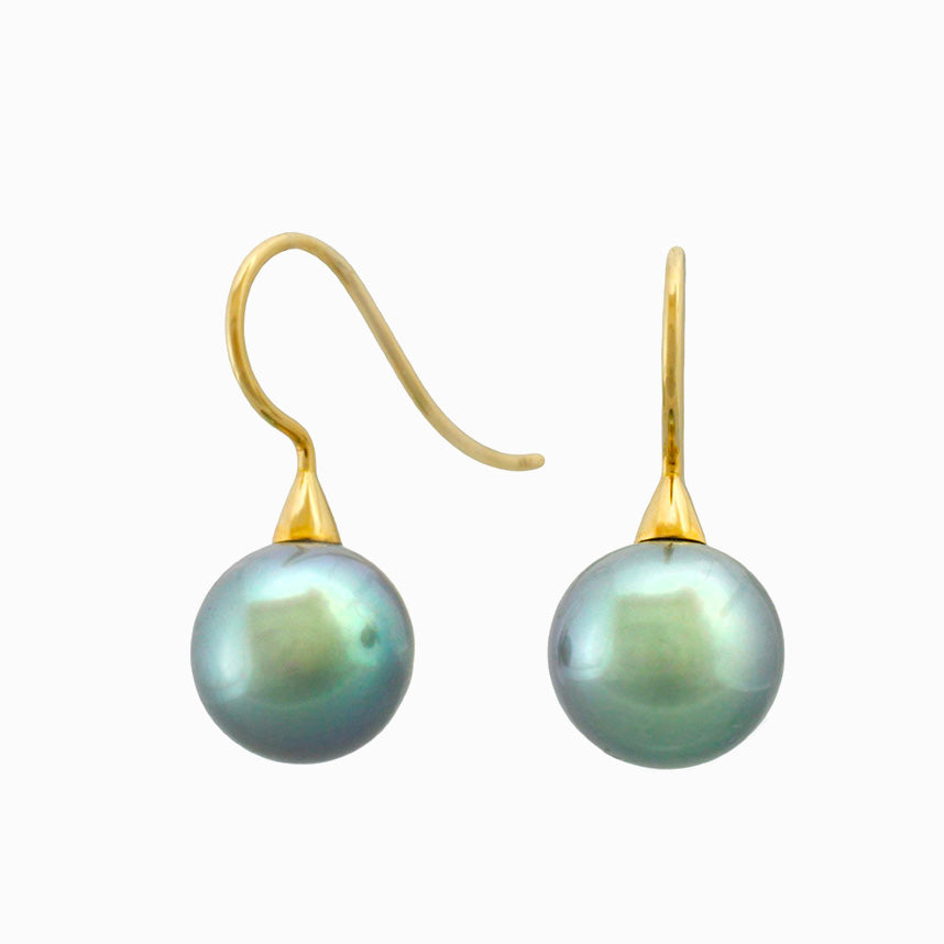 Tahitian pearl earrings - 18k gold cone shepherd hooks