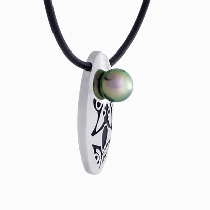 Tahitian pearl necklace - Tribal Identity