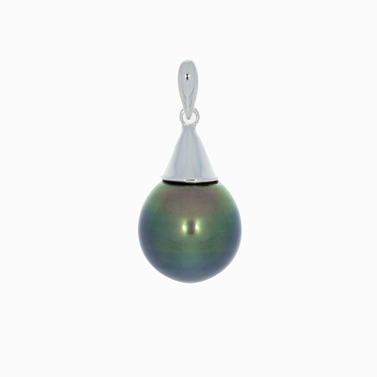 Tahitian pearl pendant in sterling silver - Timeless Elegance