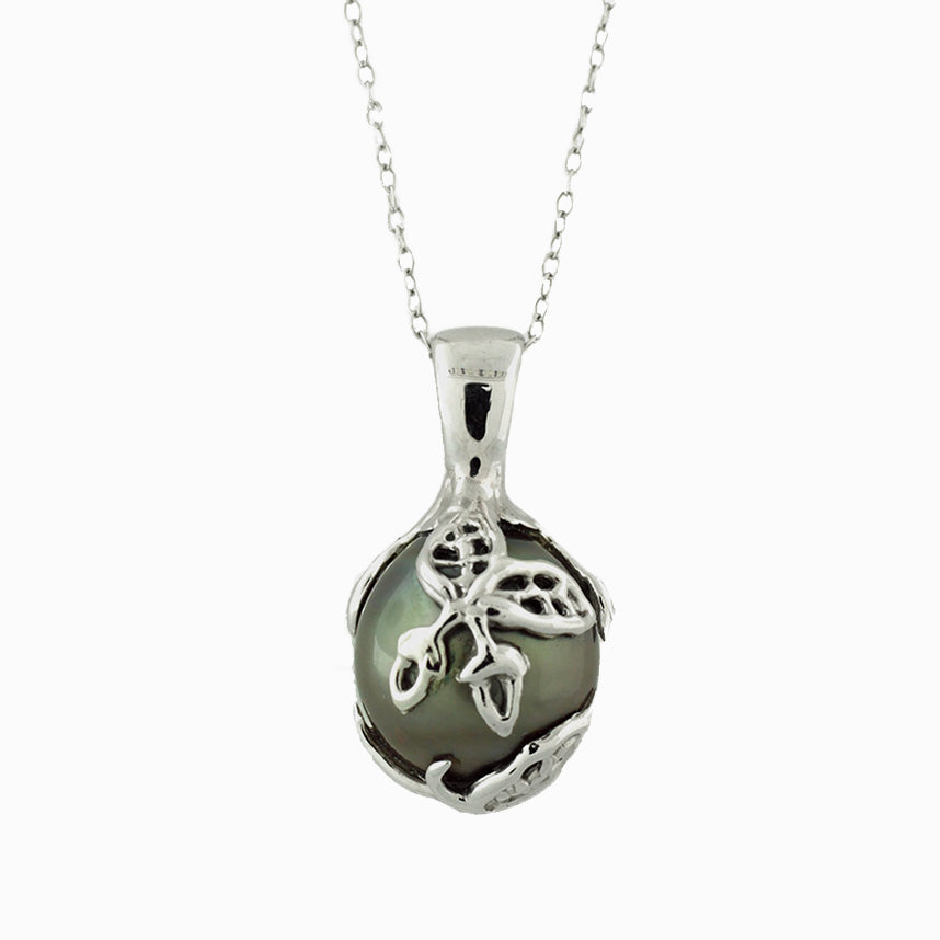Le design du pendentif Te Ora s'inspire de la beauté de la nature avec ses feuilles qui tombent. — photo 1