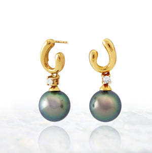 Pendientes de perlas de Tahití en oro amarillo 18k y diamantes - Elegancia intemporal - EAYDPE00090