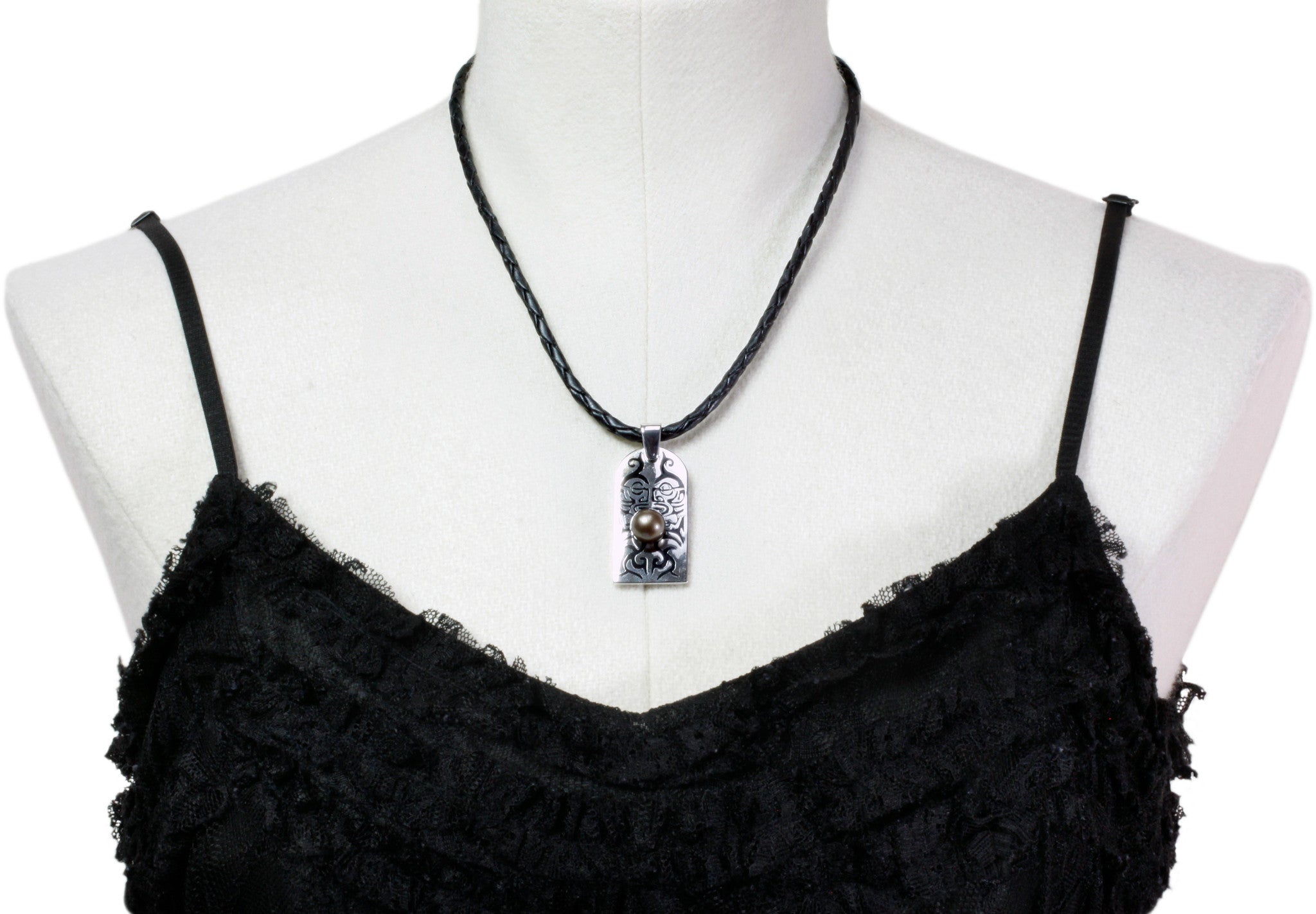 Tahitian pearl necklace - Tribal Identity - NDOMPE01275