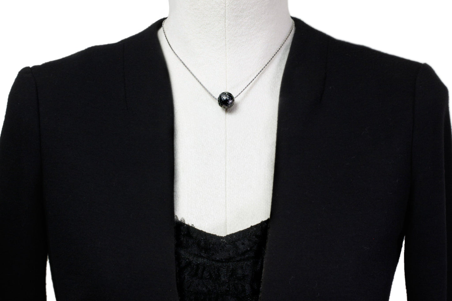 Collar de perlas de Tahití - Diseño flotante - Perla de tatuaje