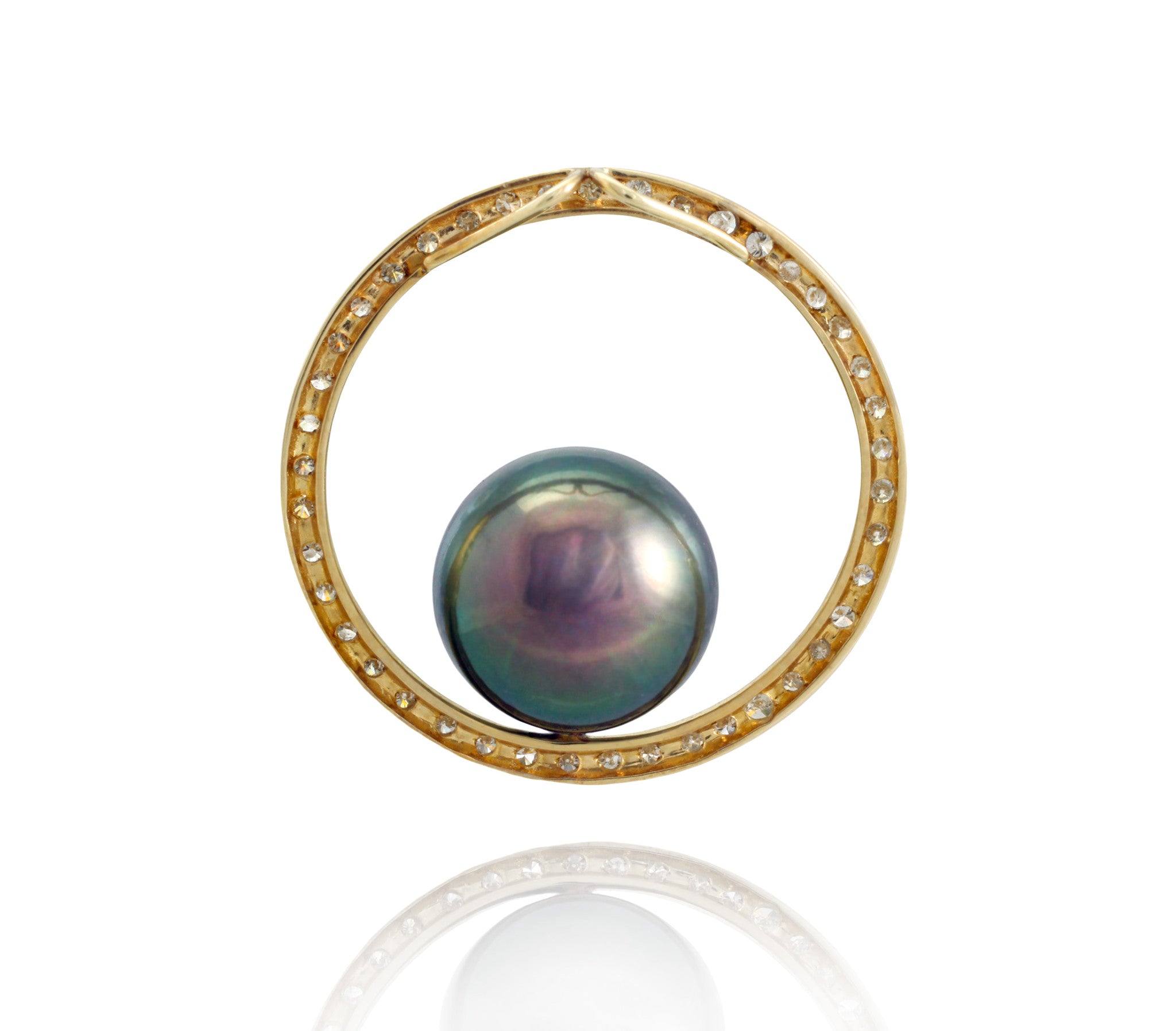 Tahitian pearl pendant - 14k yellow gold - Circle of Life