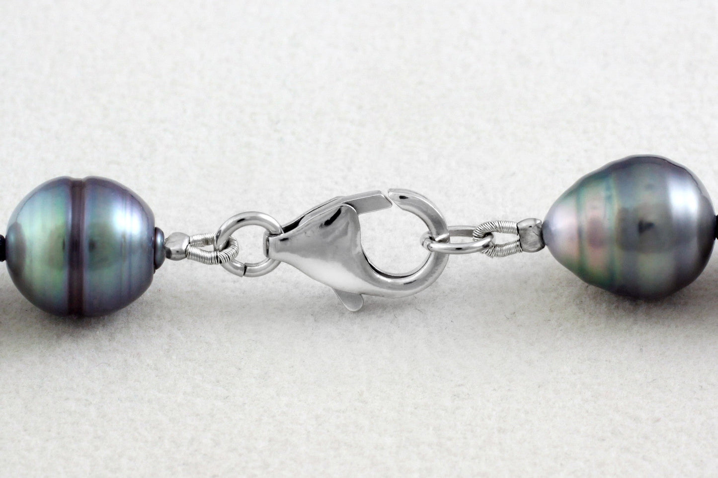 Tahitian pearl strand - Silver clasp