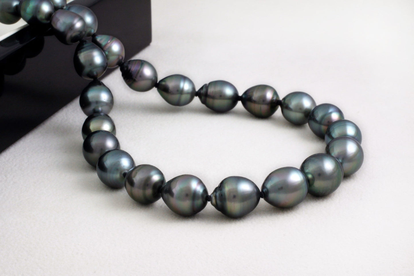 Tahitian pearl strand - Silver clasp