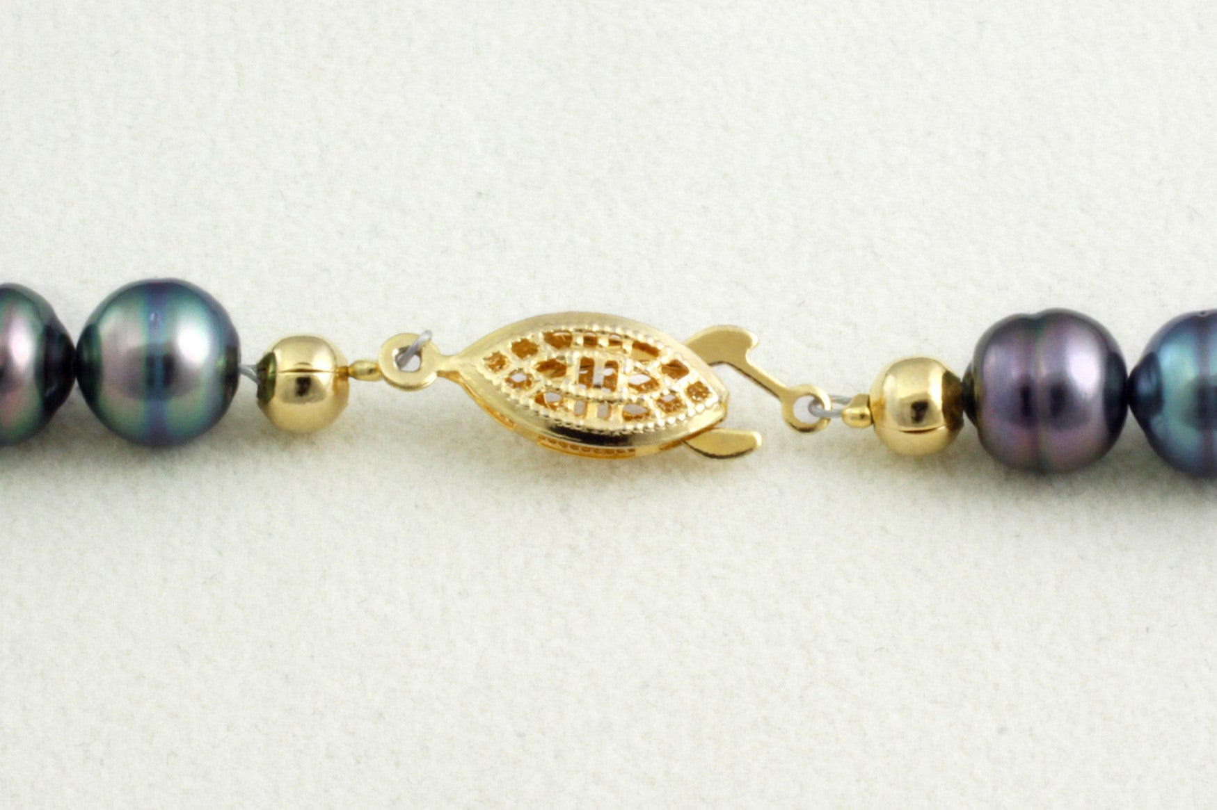Tahitian pearl strand - Gold plated clasp - NECAUN02249