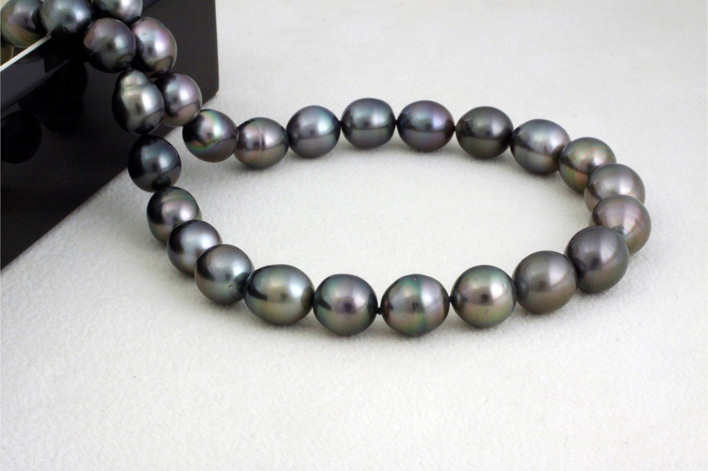 Tahitian pearl strand - Silver clasp