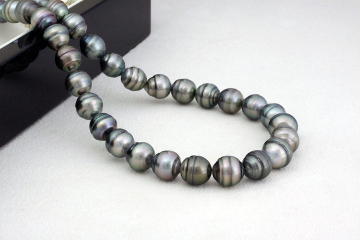 Tahitian pearl strand - silver clasp