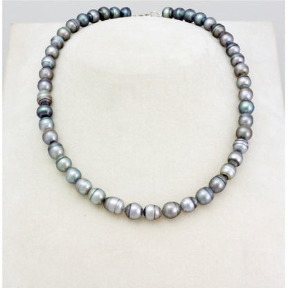 Tahitian pearl strand - silver clasp