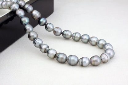Tahitian pearl strand - silver clasp