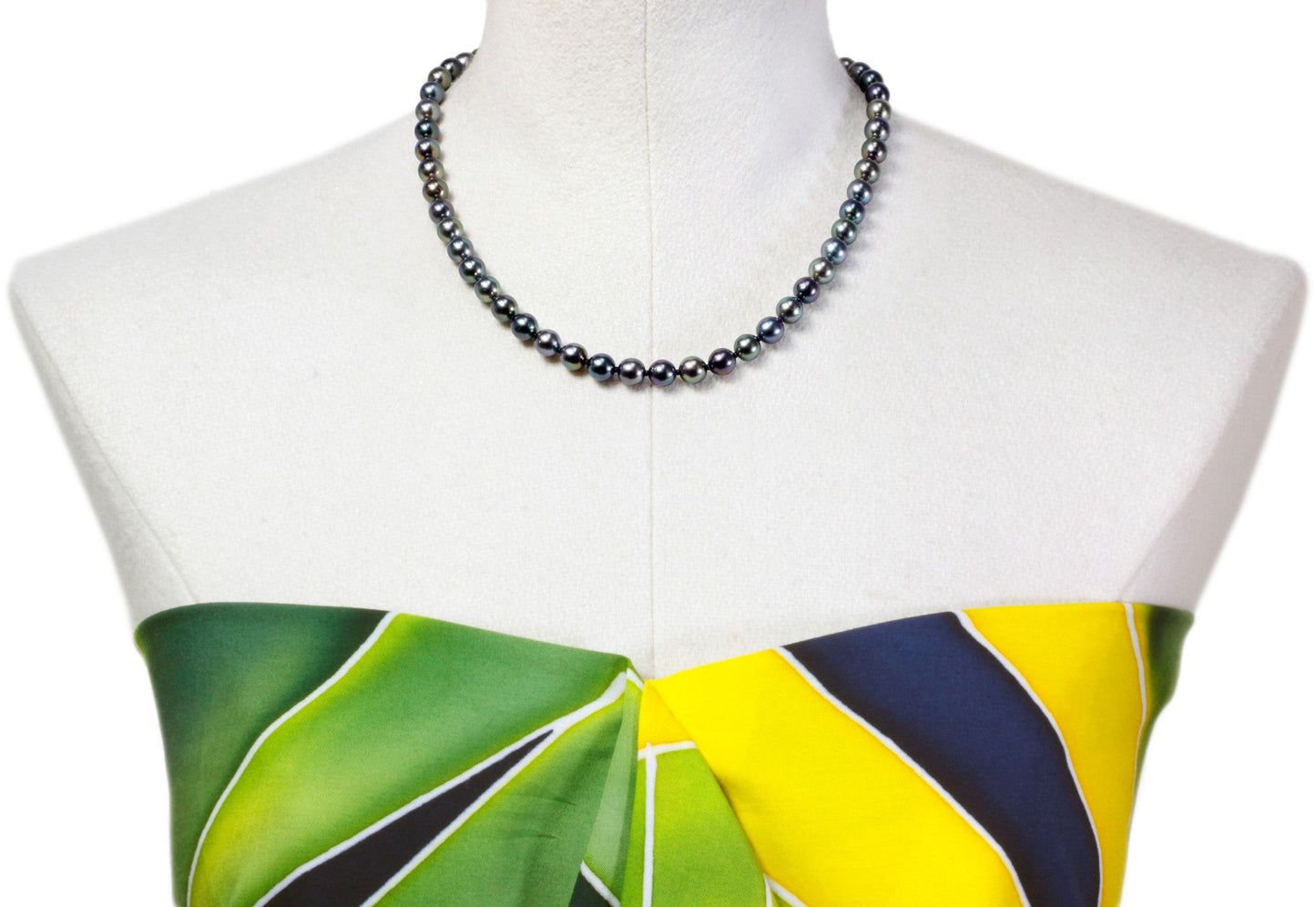 Hilo de perlas de Tahití - Cierre de oro amarillo de 14 quilates